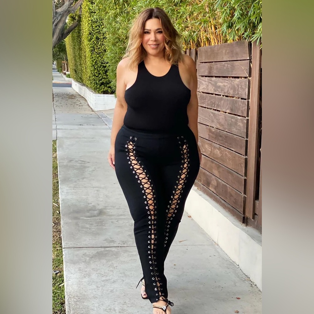 Lace Up Pants  🖤
